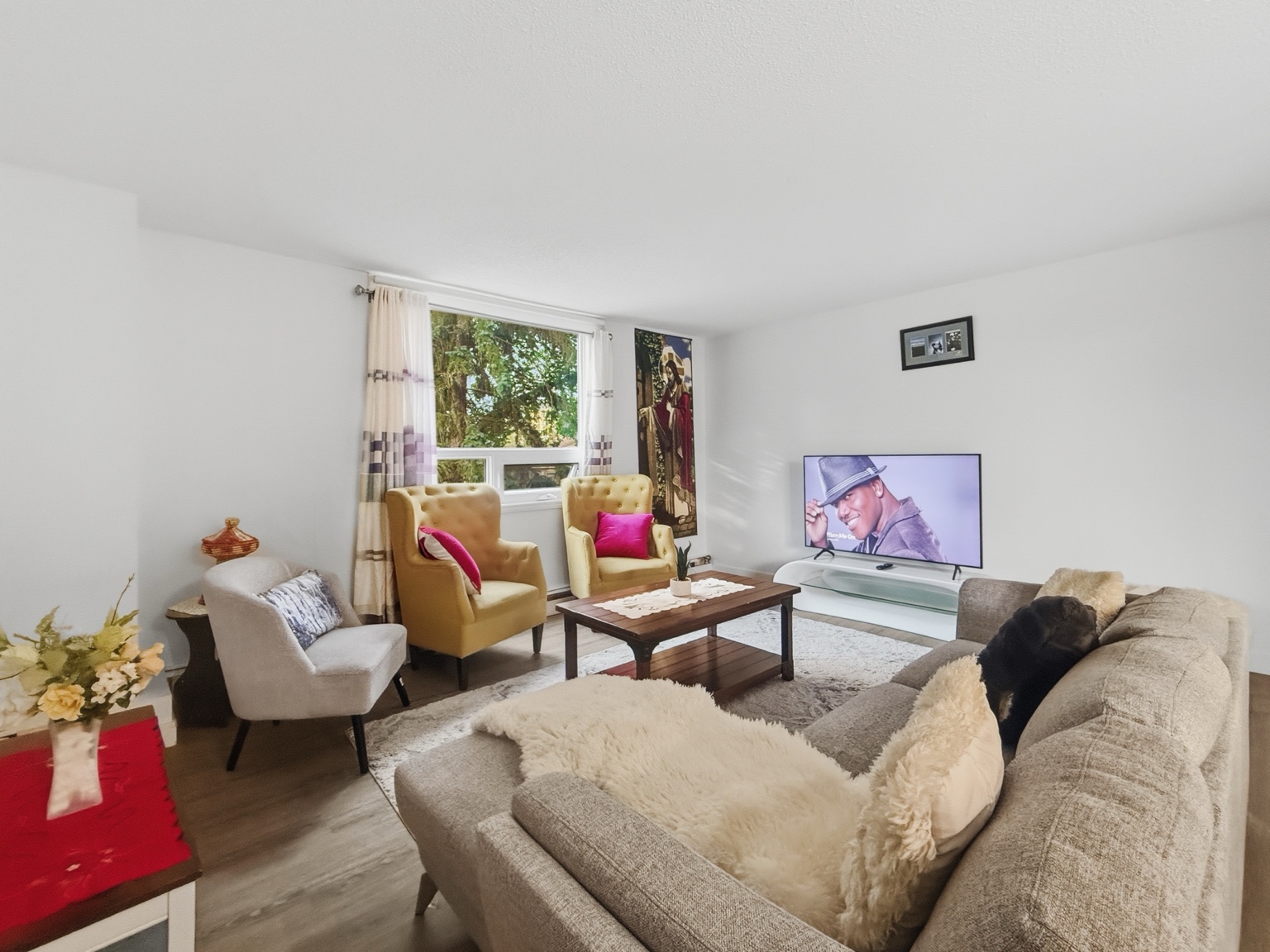 Living room real estate photo